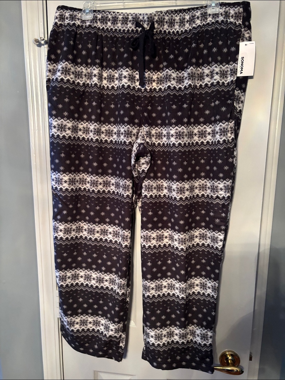 Sonoma Black Lounge Pajama Pants with Snowflake pattern NWT